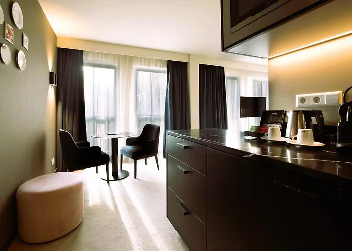 Pestana Riverside 5*