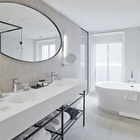 Hotel Pestana Riverside