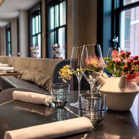 Szálloda Pestana Riverside 5*