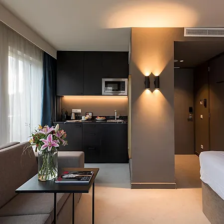 Pestana Riverside Szálloda
