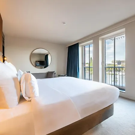Pestana Riverside