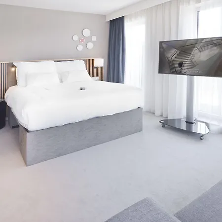 Hotel Pestana Riverside