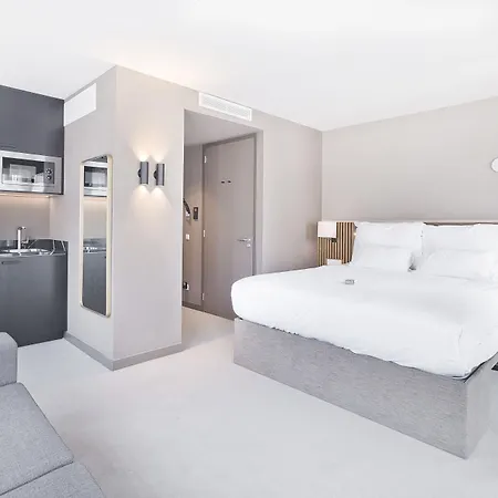 Hotel Pestana Riverside 5*