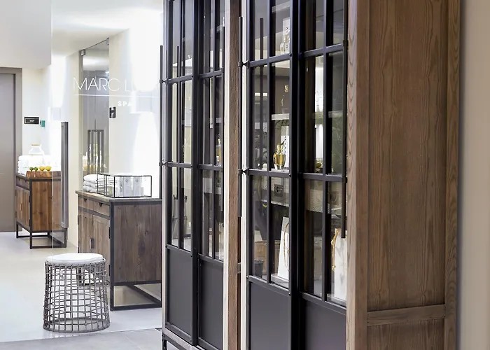 Pestana Riverside 5*