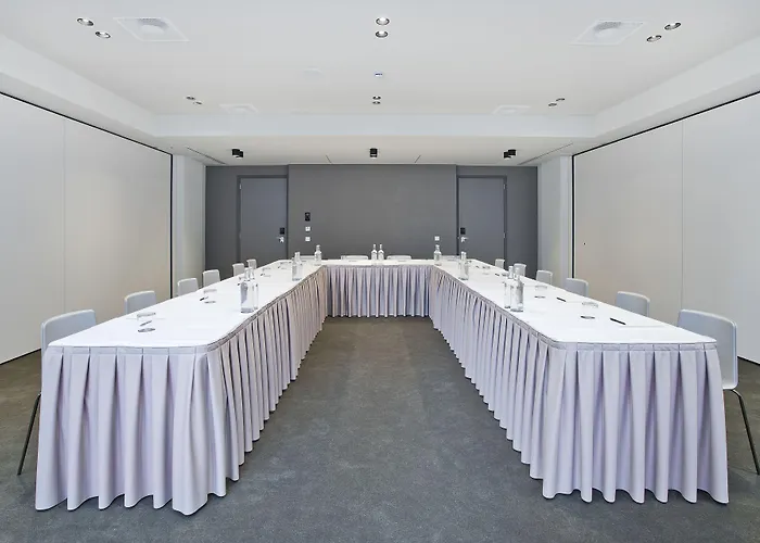 Pestana Riverside 5*