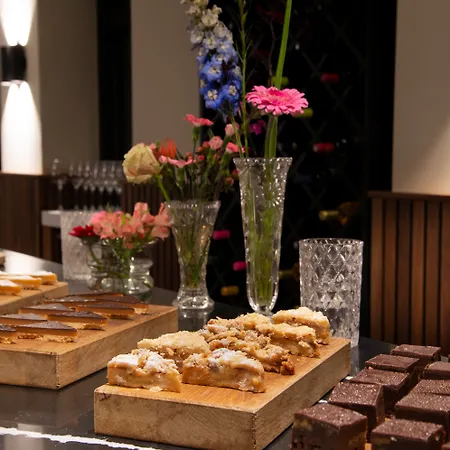 Pestana Riverside