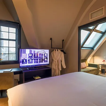 Pestana Riverside 5* Ámsterdam