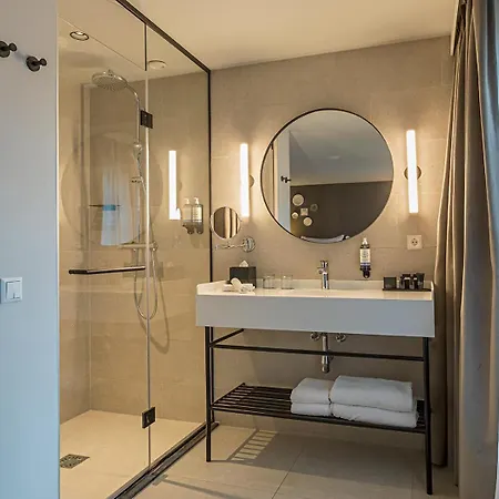 Pestana Riverside Hotell 5*