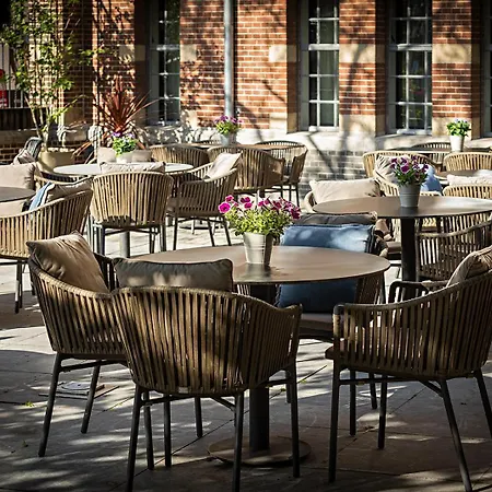 Hotell Pestana Riverside 5*