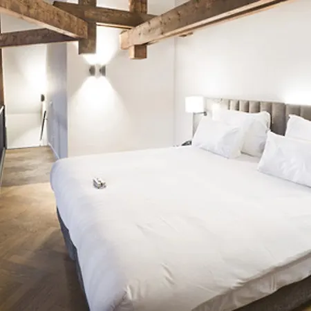 Pestana Riverside 5* Ámsterdam